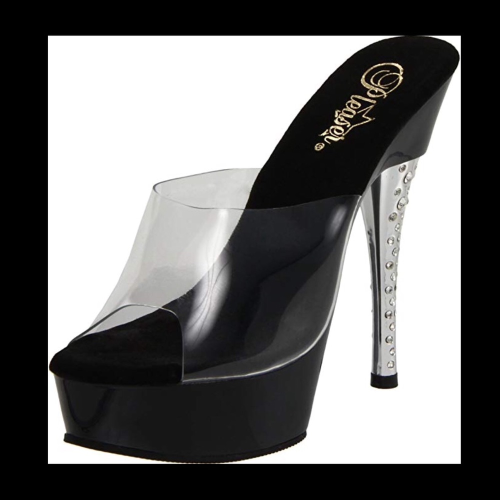 BRAND NEW - Sexy platform slide